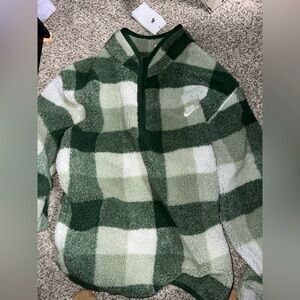 BRAND NEW W/ TAGS Nike Green Sherpa Jacket
